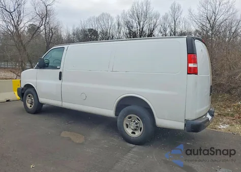 2021 Chevrolet Express G2 from USA, damaged, VIN 1GCWGAFP7M1240582
